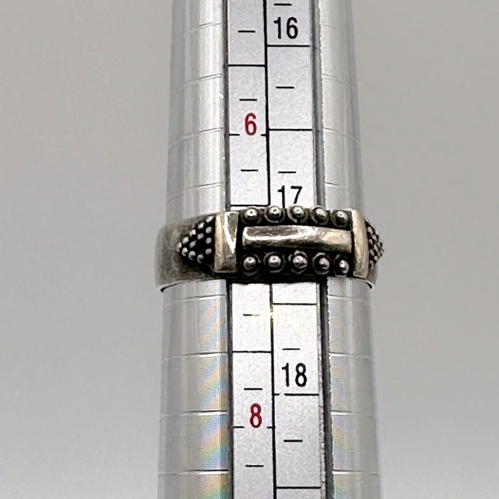 Sterling silver and gold-tone ring with raised detail - size 7 - Picture 5 of 5